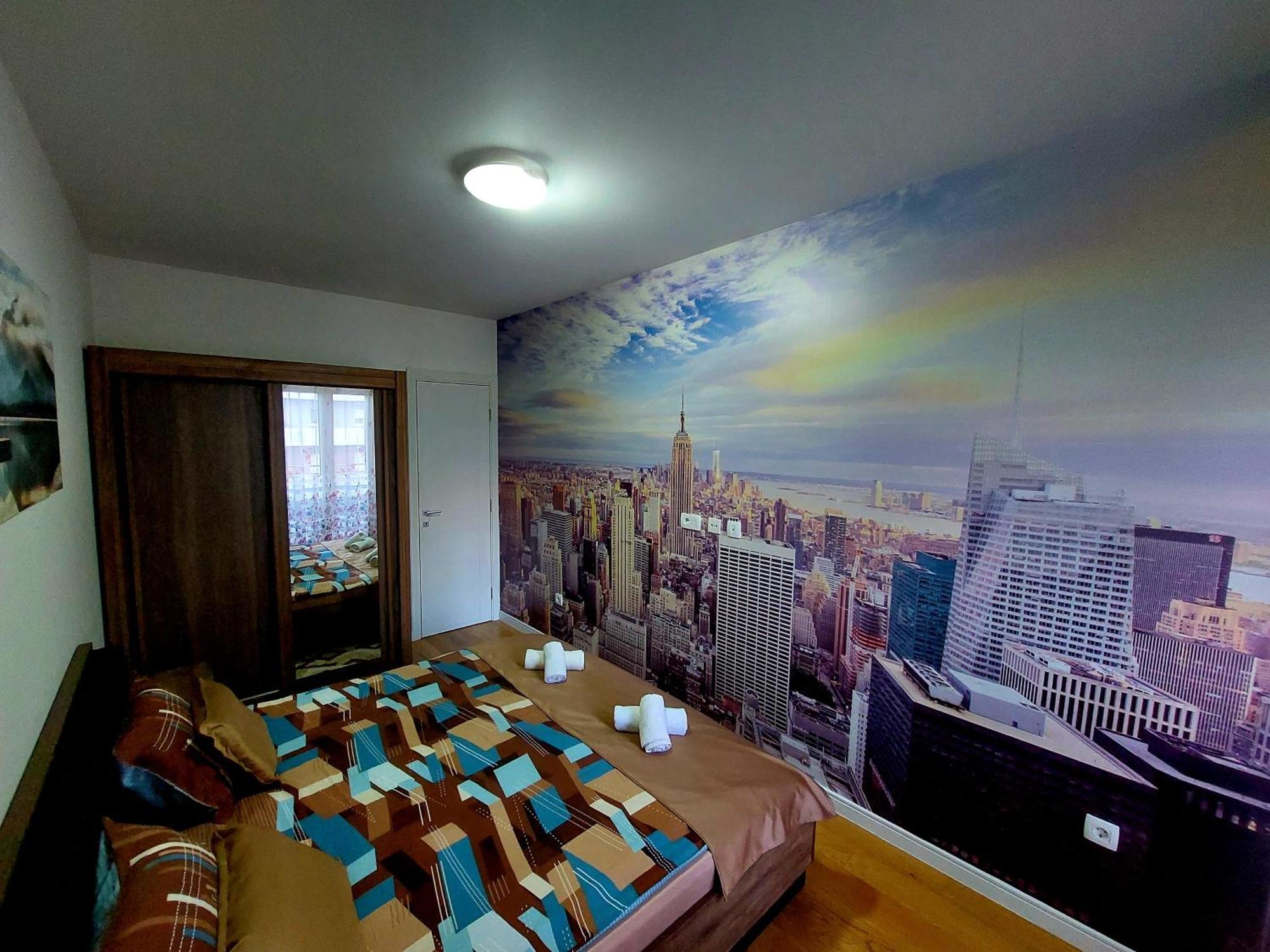 New York - Central Point Podgorica Exterior photo